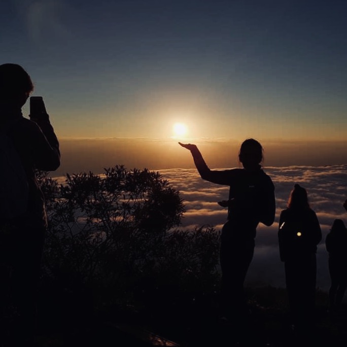 stuning mount batur sunrise